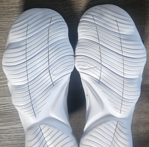 *NEW* Nike Free RN 3.0 Flyknit Sz 10 Slip On Running Walking RARE HTF Shoe Black - Picture 10 of 12